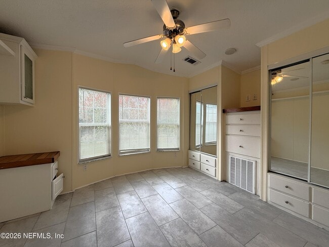 Building Photo - 4825-4A1A A1A S