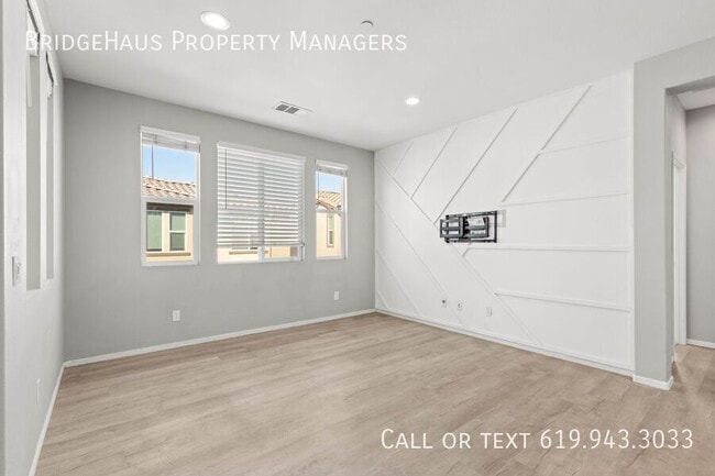 Building Photo - 1709 Signature Pl
