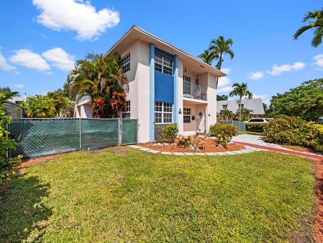 Building Photo - 9100 SW 95th Ave