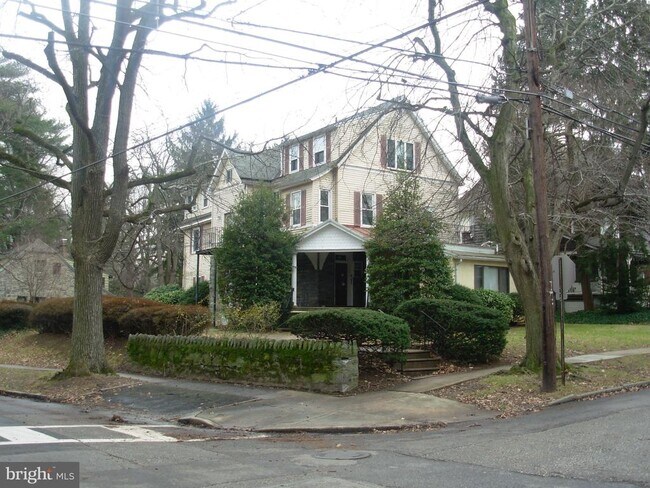 Building Photo - 101 S Princeton Ave