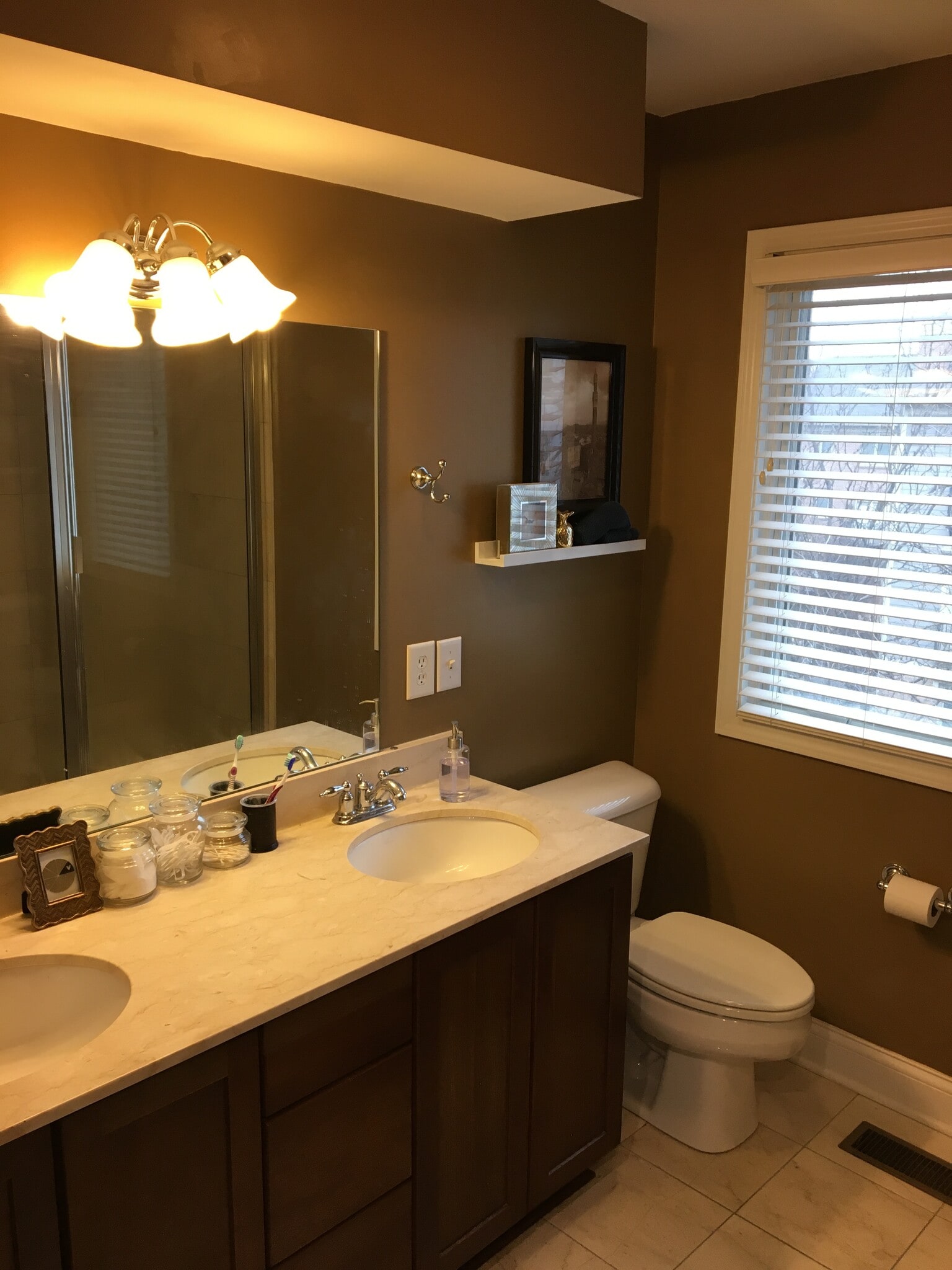 Master Bathroom - 524 Allard Pl