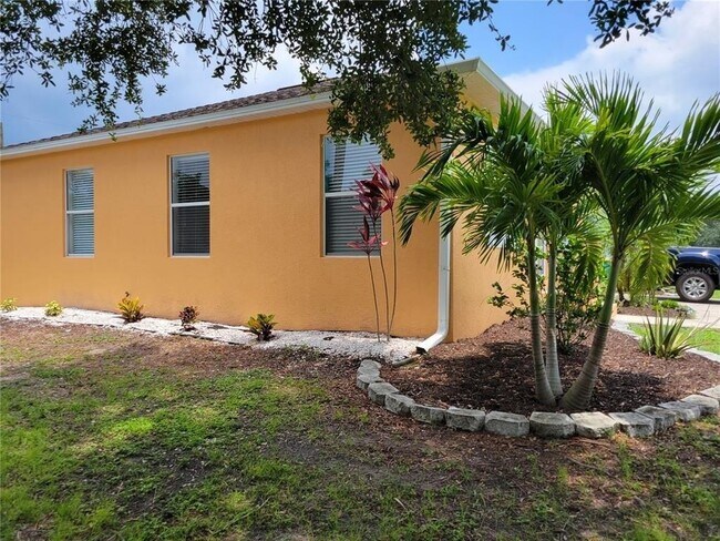 Building Photo - 11344 Baggot Ave