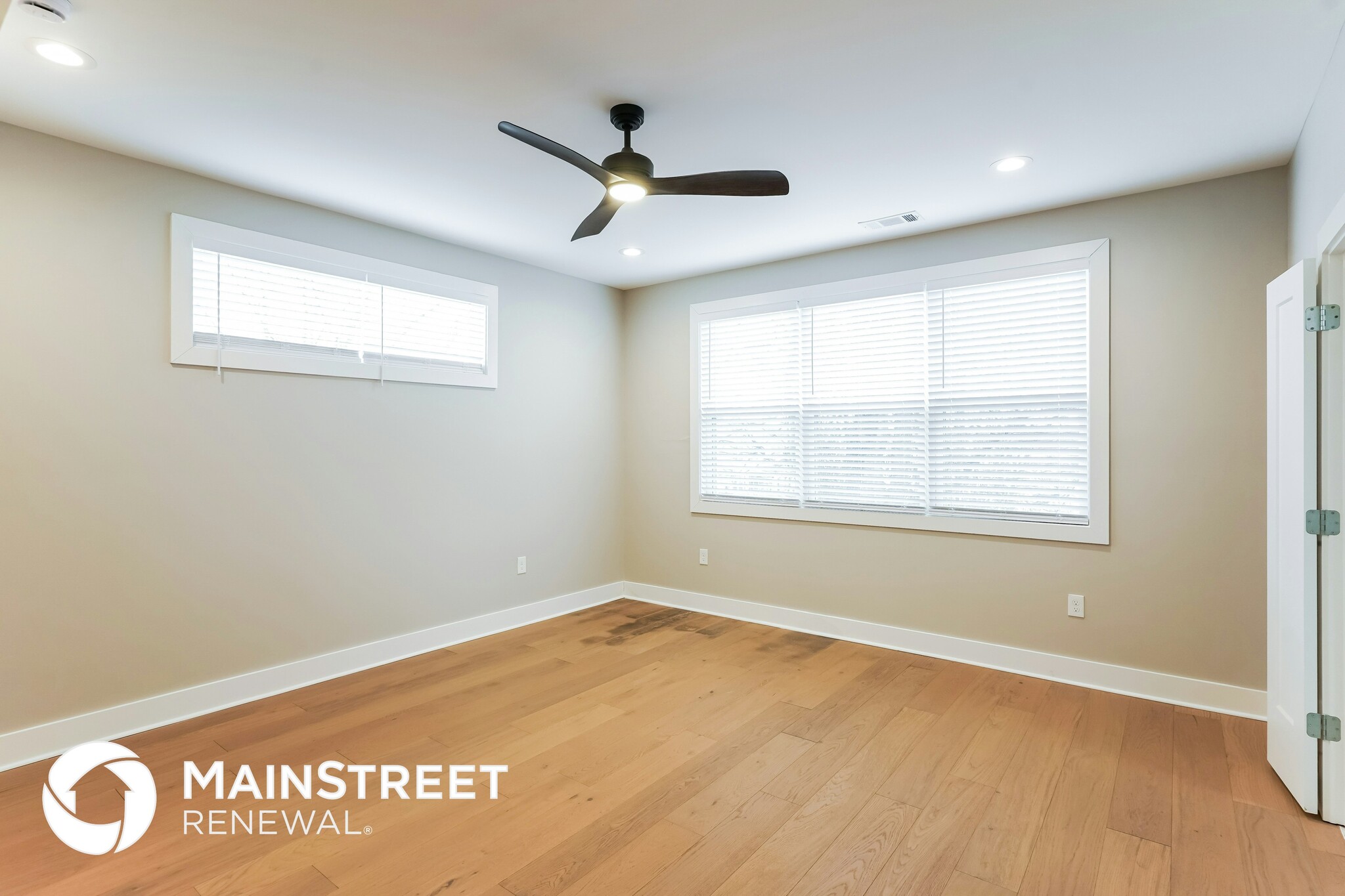 Building Photo - 2142 Oakland St