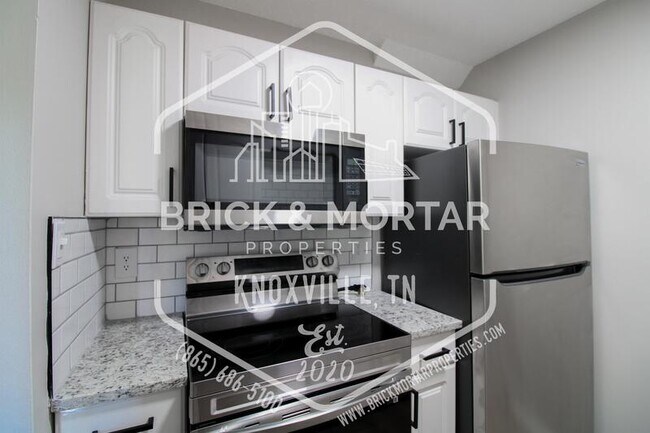Building Photo - 2105 Belle Terra Rd