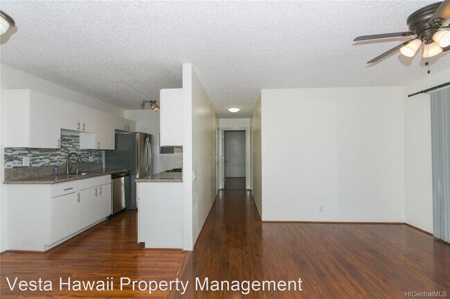 Building Photo - 2 br, 1.5 bath House - 91-1020 Mikohu St #21A