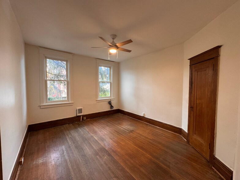 Building Photo - 1938 N 3rd St