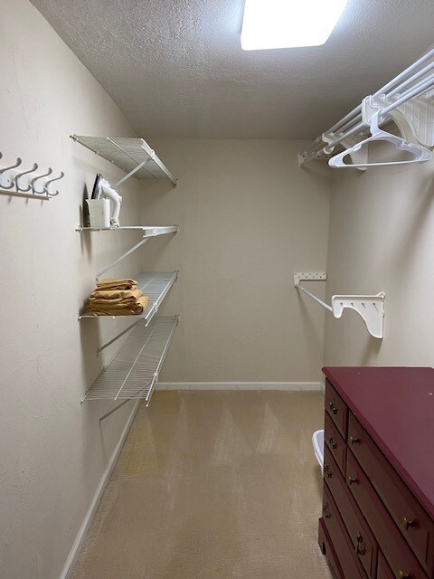 Walk-in Closet - 120 W 26th St