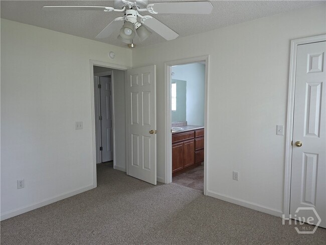 Building Photo - 212 Bailee Ave