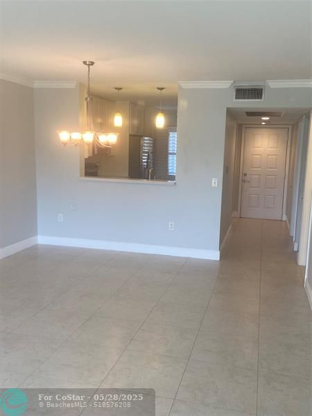 Building Photo - 750 SW 138th Ave
