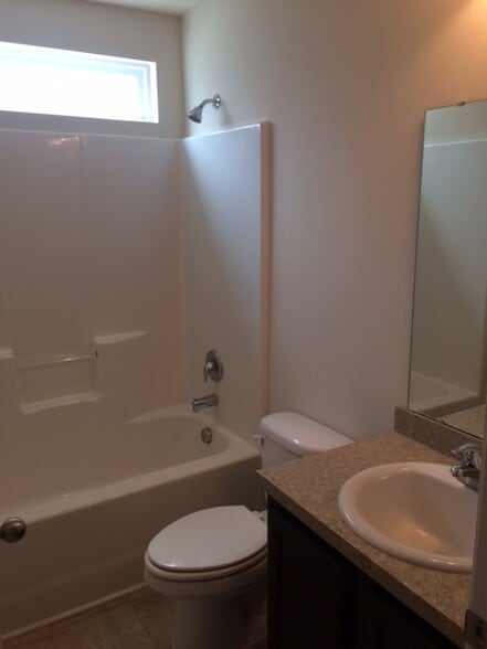 Building Photo - 140 Keaton Brook Drive