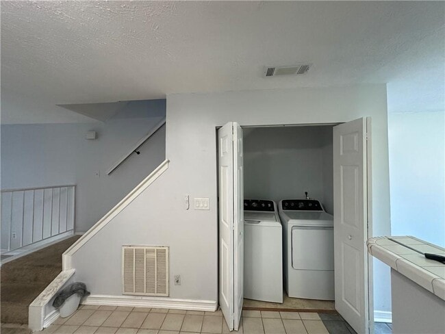 Building Photo - 6705 Witherington Ct NW