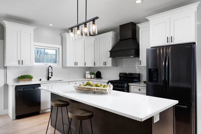 Building Photo - 4019 Faith Ln