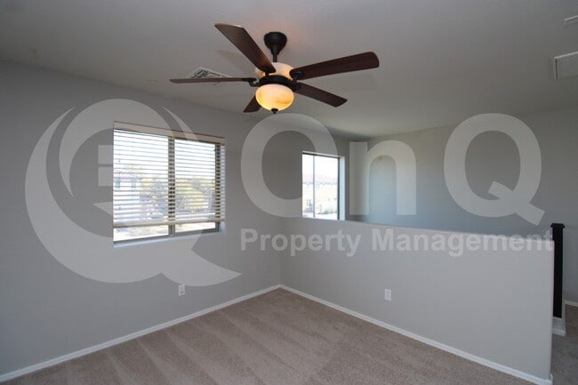 Building Photo - 3864 E Baars Ave