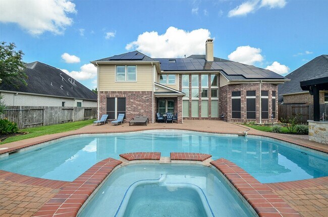 Building Photo - 2239 Monarch Terrace Dr