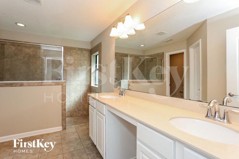 Building Photo - 86221 Vegas Blvd