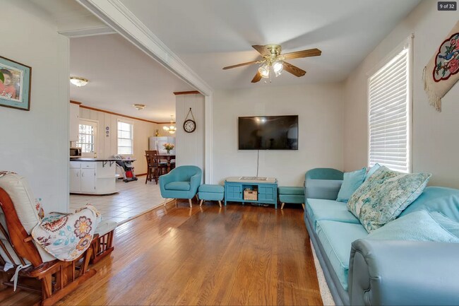 Building Photo - Charming 2 Bedroom Rental Home in Nashville with 1500 Sq Ft - Must See!