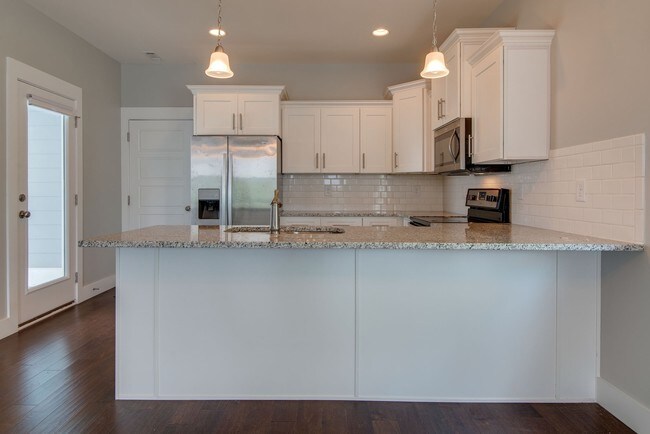 Building Photo - Beautiful Hermitage 3 Bed 2.5 Bath Home w/ Garage - Available For Lease Now!!!