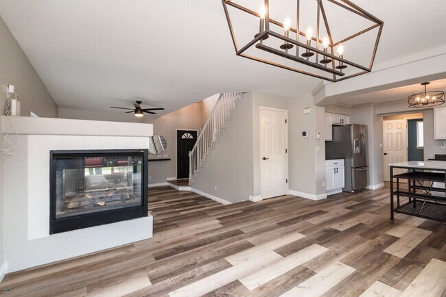 Building Photo - 4779 Waldenwood Dr