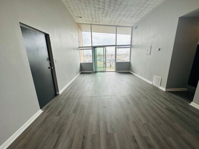 Building Photo - Experience Luxury Living at Park Harrison:...