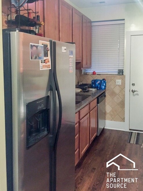 Building Photo - 3455 N Wolcott Ave