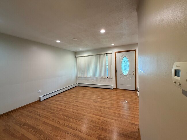 Building Photo - 3507 S 53rd Ave
