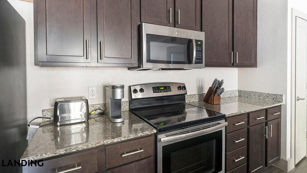 Building Photo - 4115 Louetta Rd