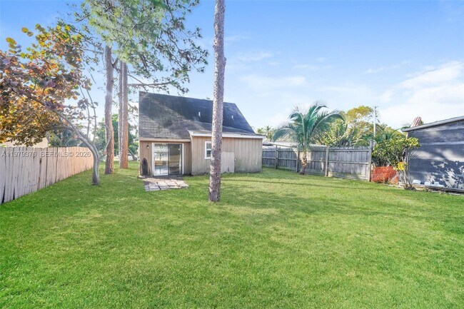 Building Photo - 5227 Adams Rd