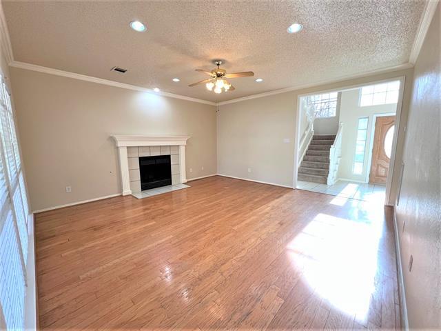 Building Photo - 705 Pine Lakes Dr