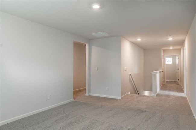 Building Photo - 331 Belmont Dr