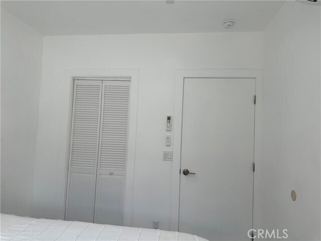 Building Photo - 7013 Bellaire