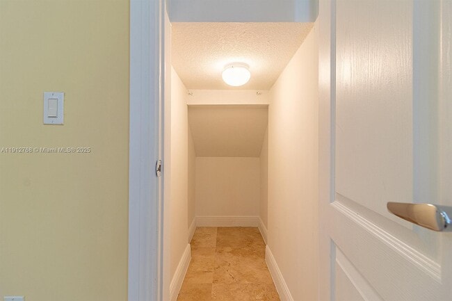 Building Photo - 3123 McDonald St