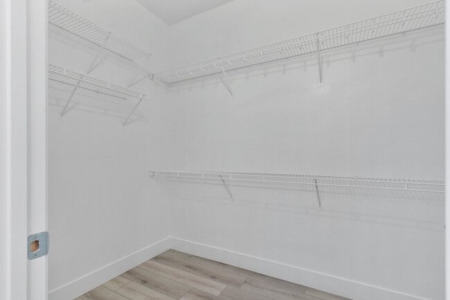 Building Photo - Beautiful Single-Story Home on the Golf Course in Sun City MacDonald Ranch (55+ Community)