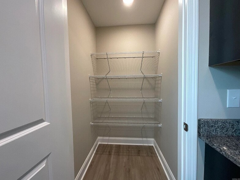 Building Photo - 814 W Trickey Ln