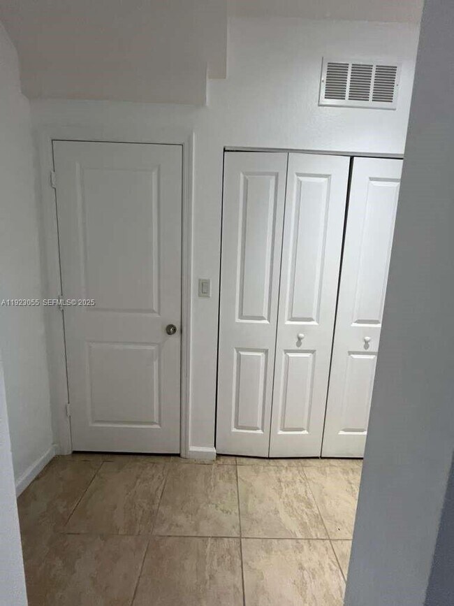 Building Photo - 11665 SW 244th St