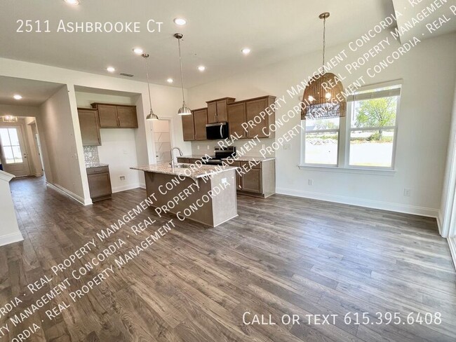 Building Photo - 2511 Ashbrooke Ct