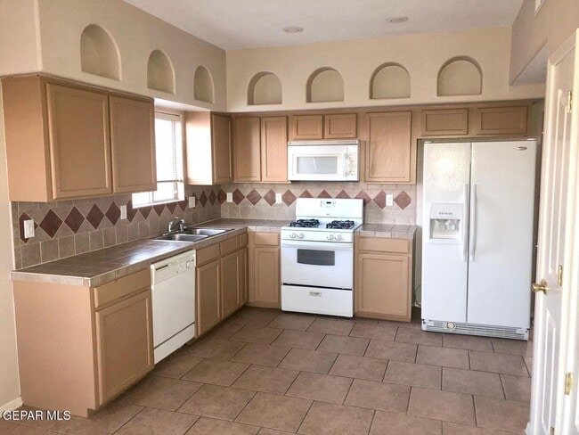 Building Photo - 10757 Blue Sage Cir