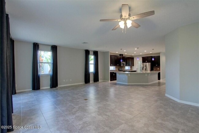 Building Photo - 8200 Marquette Dr