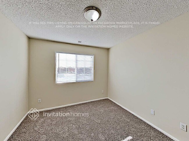 Building Photo - 5135 Pelican St