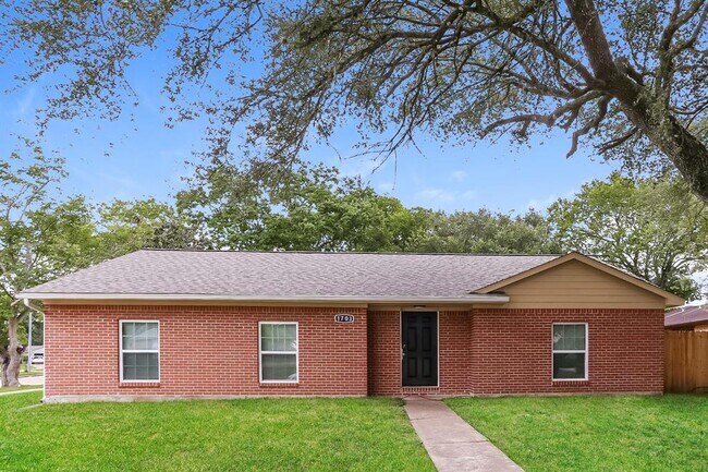 Primary Photo - 1703 Willow Mill Dr