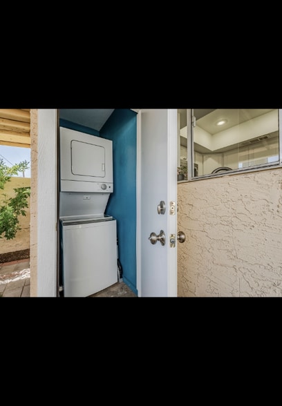 Building Photo - 17241 N 16th Dr