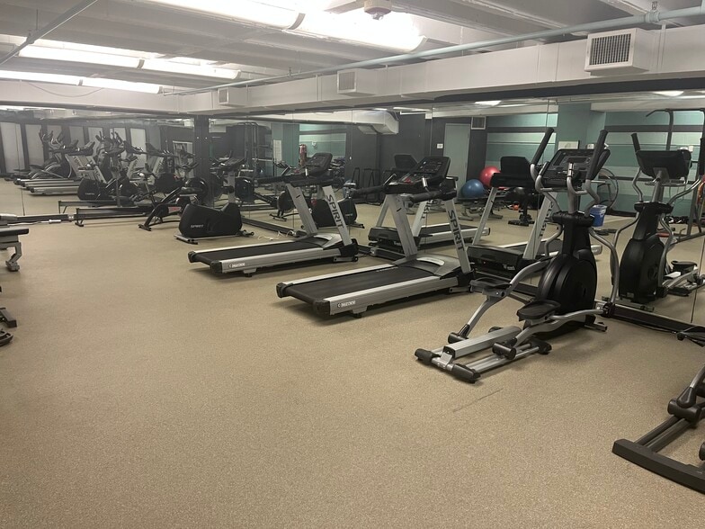 Gym - 1101 3rd St SW