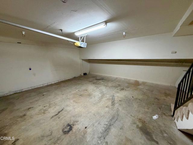 Building Photo - 1425 Bank St