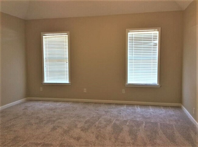 Building Photo - 3BD/2BA Home in Bartlett. Pets Welcome!