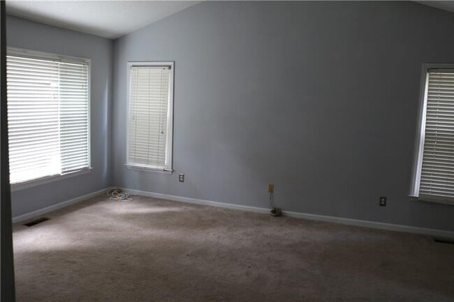 Building Photo - 1251 Green Oak Cir NW