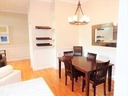 Building Photo - 215 Harvard St