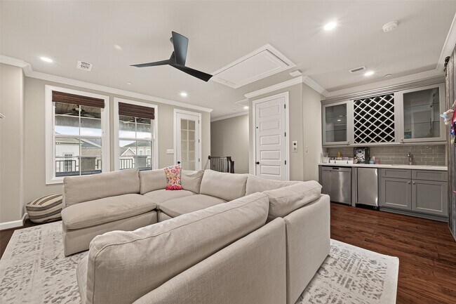 Building Photo - 855 Dunleigh Meadows Ln