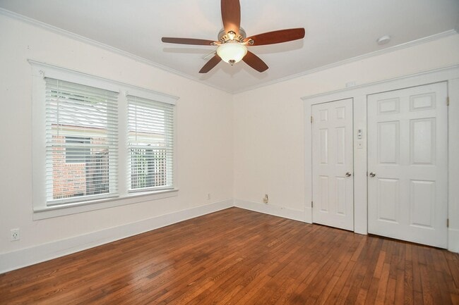 Building Photo - 4625 Pineridge St