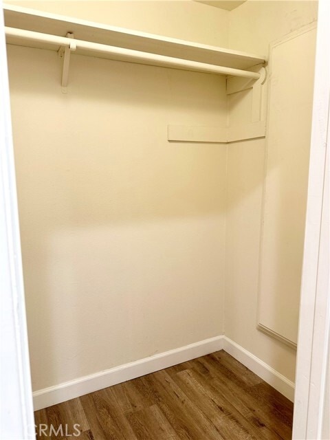 Building Photo - 1433 S Beverly Dr