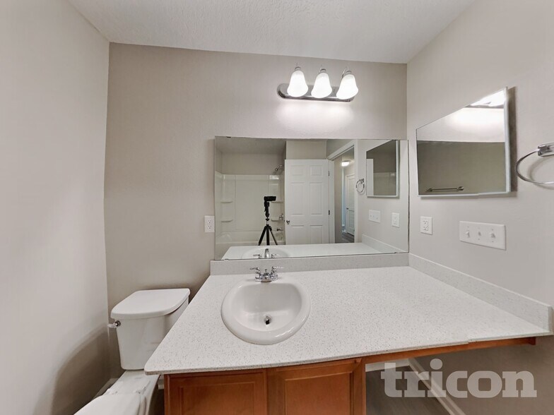 Building Photo - 8287 Fouraker Forest Rd