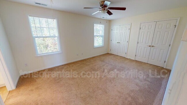Building Photo - 1017 Baldwin Commons Dr